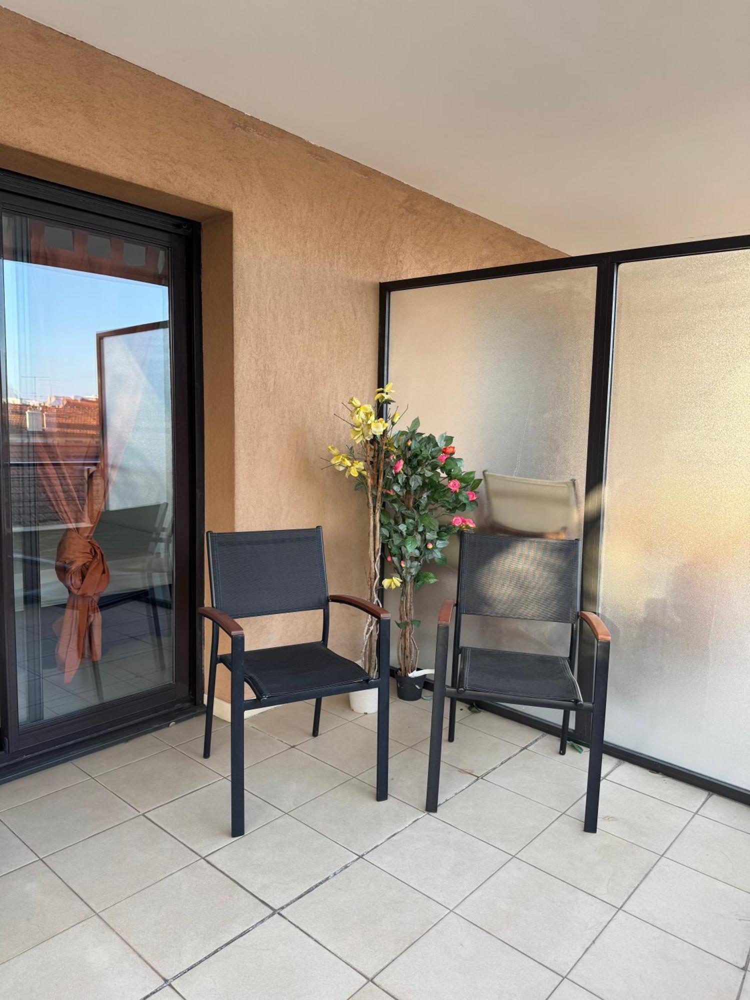 Spacious Luxury Apt, 12 Min Walk To Croisette Beach And Conf Centre Канни Екстер'єр фото